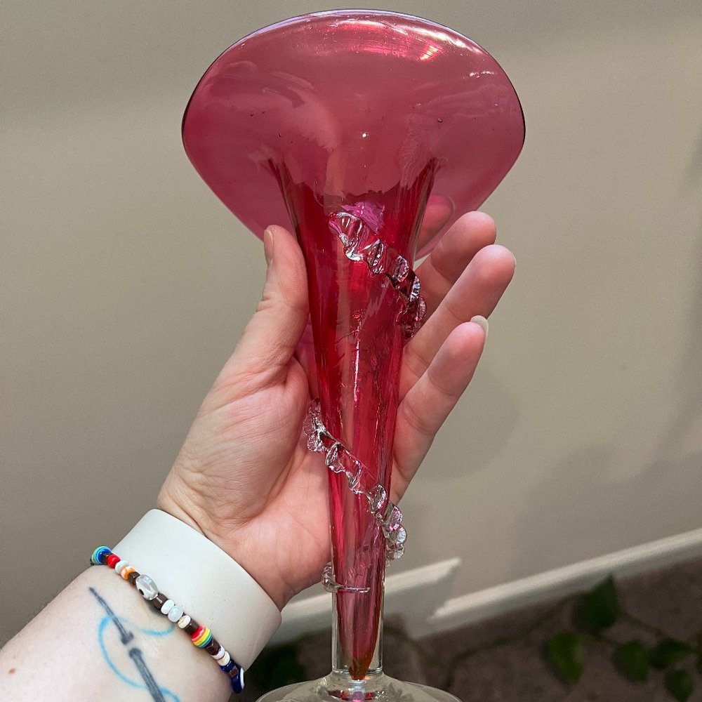 Vintage Victorian Cranberry Glass Jack-in-the-Pulpit Vase - Picture 11 of 13